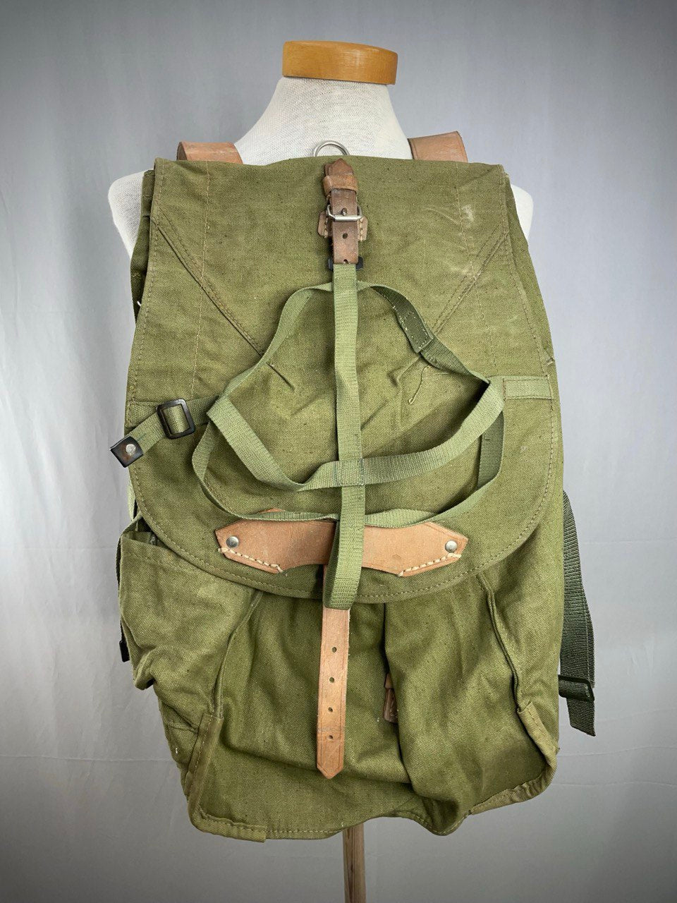 Romanian armeijan taistelijan reppu, ylijäämä