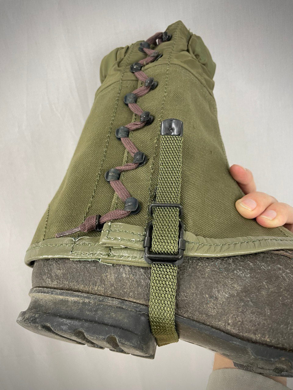 Italian armeijan M70 säärystimet, ylijäämä