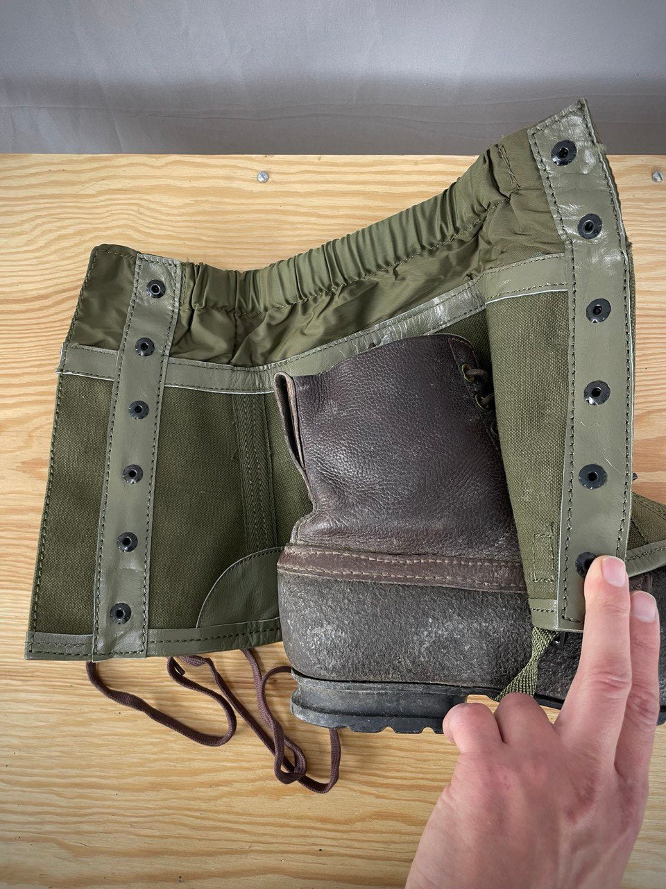 Italian armeijan M70 säärystimet, ylijäämä