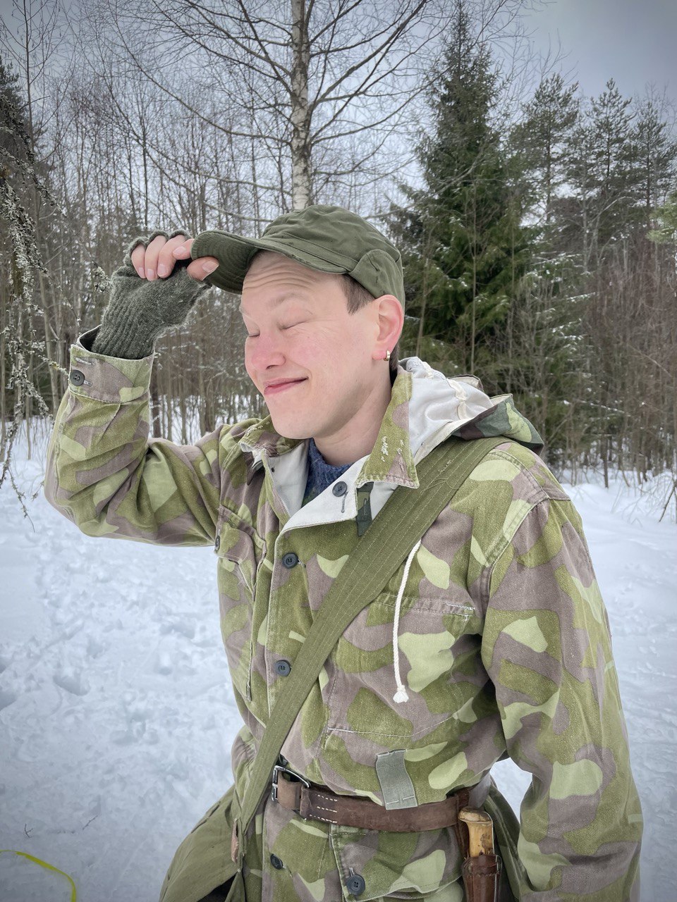 Ruotsin armeijan M59 kenttälakki, ylijäämä