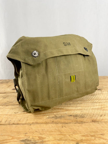 Suomen armeijan M61 kaasunaamarilaukku, ylijäämä