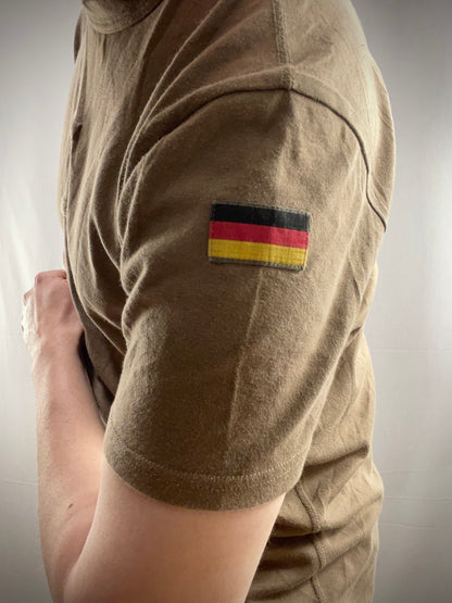 Bundeswehrin T-paita, hellemalli, ylijäämä