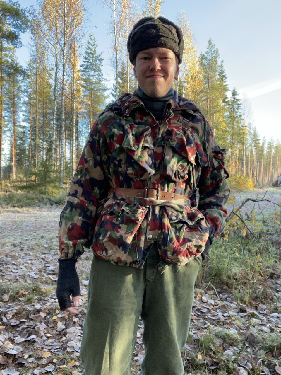 Sveitsin armeijan M70 kenttätakki päivärepulla, Alpenflage, ylijäämä
