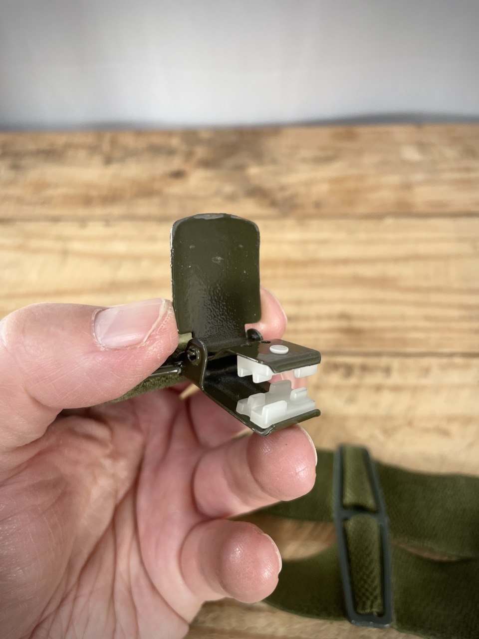 Tanskan armeijan nipistinhenkselit, vihreät, ylijäämä